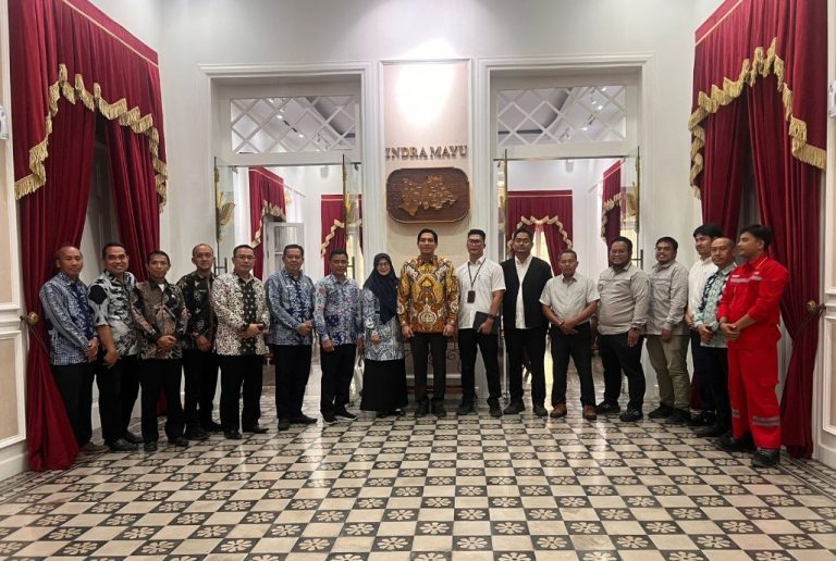 Jalin Kerja Sama, Bupati Indramayu dan Kementerian Pekerjaan Umum RI Sepakat Bangun Sekolah Rakyat di Cikawung